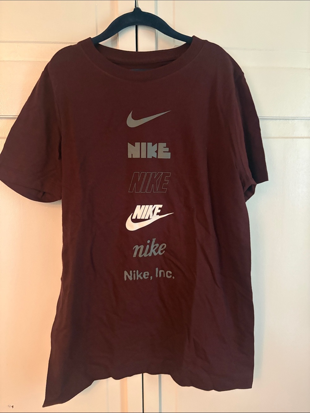Boys Nike Short Sleeve Logo Stack Tee - Maroon